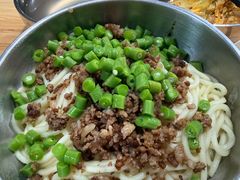 素椒杂酱面-左撇子私房面