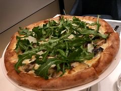 -WOLFGANG PUCK KITCHEN & BAR(迪士尼小镇店)