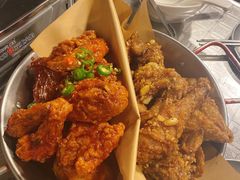 炸鸡翅一半一半-富乐满韩国正宗炸鸡韩国料理(虹泉路店)