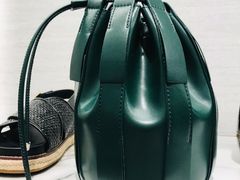 -CHARLES&KEITH(1234space店)