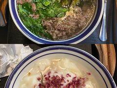 -云阿蛮云南生烫牛肉米线(奉贤路店)