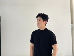-一家只做男发烫染的店