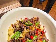 菜籽油炒衡东黄牛肉-老湘村·湖南土菜(天河维多利店)