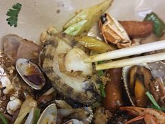 -老东镇啤酒屋海鲜加工·蒸汽海鲜·海鲜烧烤(台东店)