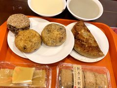 -护国寺小吃(左家庄店)