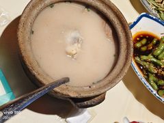 -霄汉牛三鲜湖北砂锅菜(万松园2店)