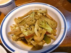 -廖师傅大蒜炒腊肉(袁家岭店)