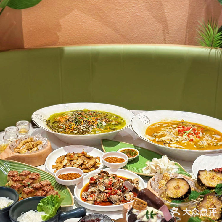 哇❗️山城外空降大魔方 | 好吃的汤都要喝完！