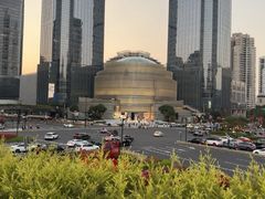 -港汇恒隆广场