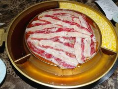 -猪啊牛呀羊啊铜盘烤肉(正大广场店)