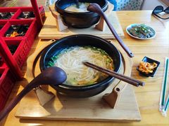 -勺子米线·云南传统小吃市集(四方街店)