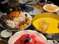 -澳美徕·港式花胶鸡火锅(高新万达店)