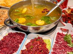-乡土黄·鲜牛肉火锅·小龙虾(兴业街店)
