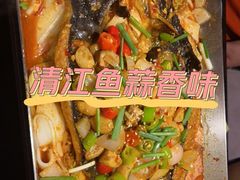 -鸣记脆皮烤鱼·海鲜烤鱼(亿合城店)