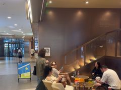 -霸王茶姬(上海恒基名人店)