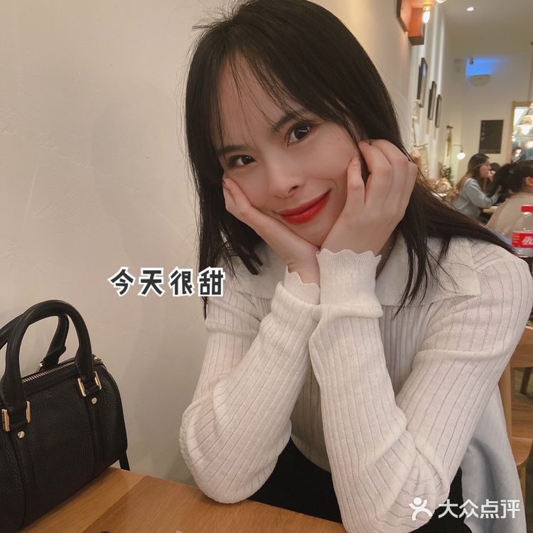 今日甜来自半勺舒舒