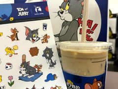 -瑞幸咖啡(江汉路中山大道店)