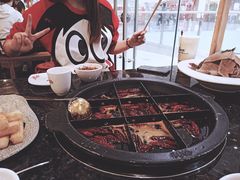 -井格重庆火锅(临平银泰城店)