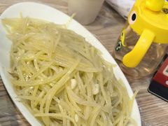 -江城燕子大排档(江汉路步行街店)