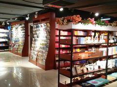 -新华书店(印象城店)
