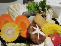 -呷哺呷哺 黄金牧场 (新中关购物中心店)