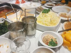 -东道煮牛肉火锅(重庆路店)