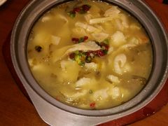 -周鱼小馆石锅酸菜鱼(活力汇店)