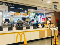 -麦当劳(轻轨曹杨路店)