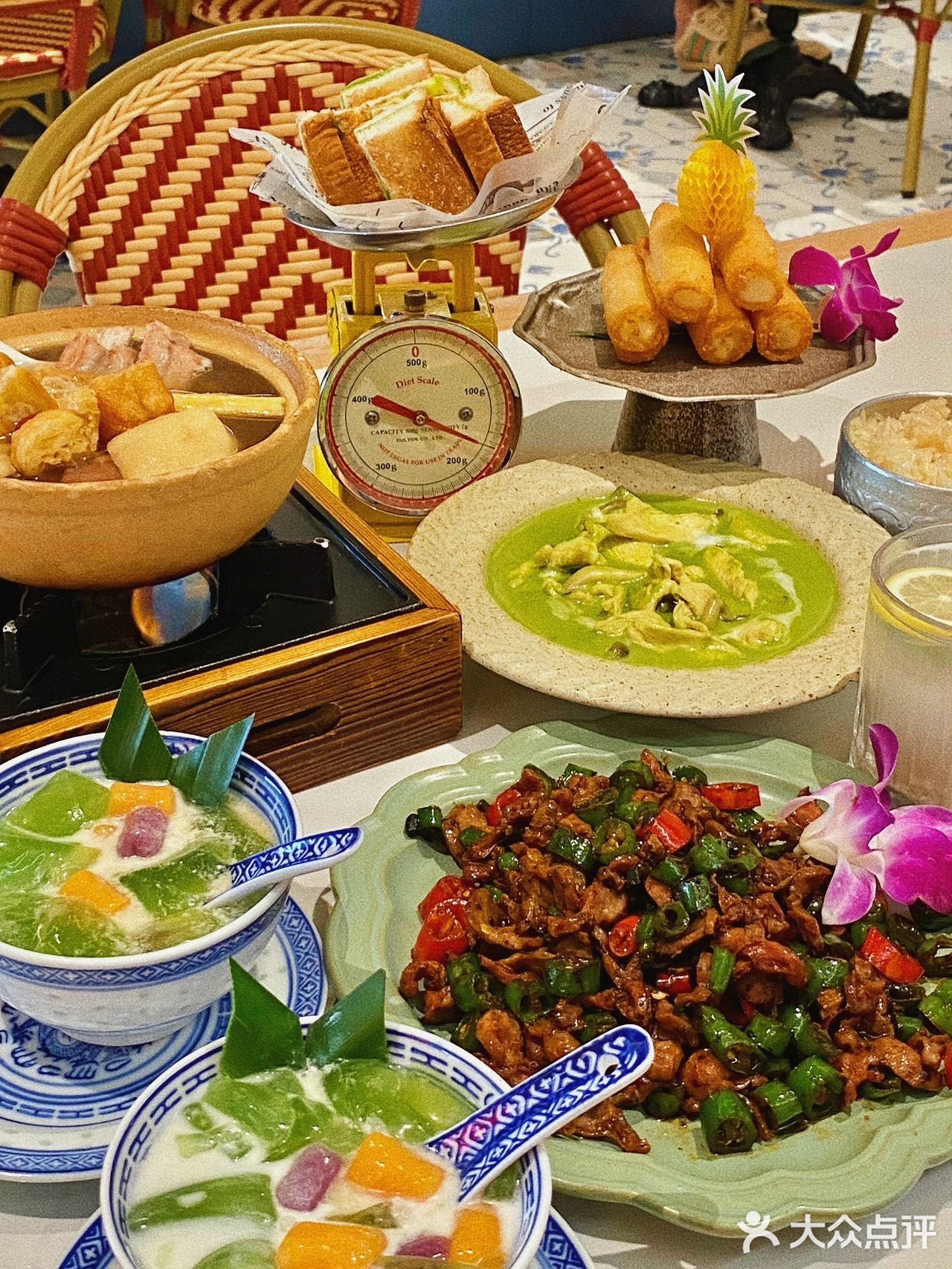 怒干三碗鸡油饭！这道爆炒鸡杂专治没胃口