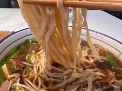 -镇南锅盖面馆(解放路店)