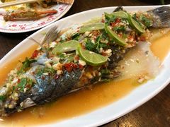 -Dang restaurant (patong phuket)