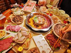 -渝宗老灶火锅(时代天街店)