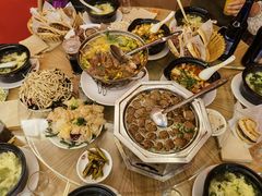 -闫家驴肉老店(华电一校店)