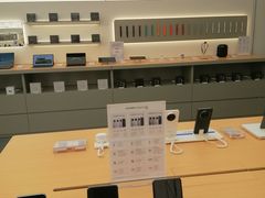 -华为授权体验店(中山公园来福士)