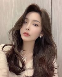 -苏豪路易士·嘉玛发廊