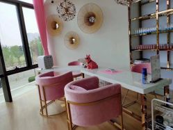 -MY WAY SALON