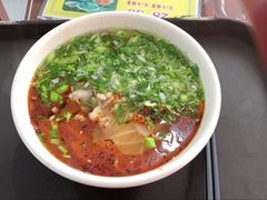 传统牛肉面-东方宫中国兰州牛肉拉面(新起街店)