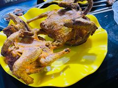 -烤肉小伙烤肉店
