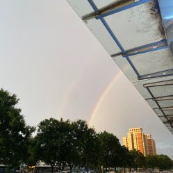 -柒朵科技美肤中心