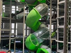 -C7城市运动空间·蹦床·健身·团建
