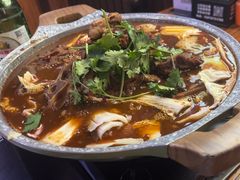 -海拉尔碳烤羊腿烤鸽子(吕营店)