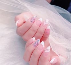 -EAST日式美甲美睫沙龙