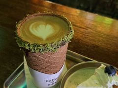 -丽纳尔斯酒吧咖啡LENORE’S BAR(三经街店)