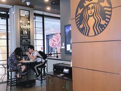 大堂-星巴克(杭州西湖银泰1F店)