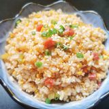 超级营养美味的香肠土豆西芹丁蛋炒饭