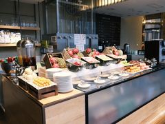 -两咖啡自助餐厅(静安香格里拉酒店)