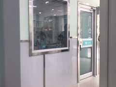 -佳雯宠物医院(金华南路分院)