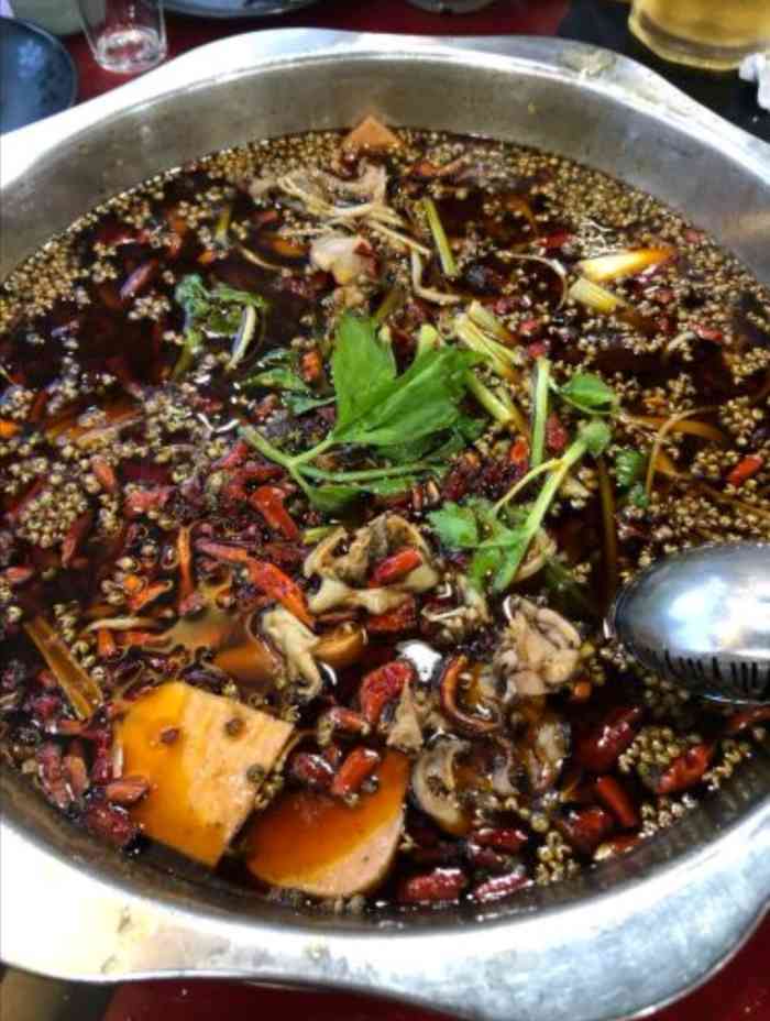 鼎味美蛙鱼头(龙潭店)-"这家美蛙鱼头,在龙潭寺已经很多年了,但是.