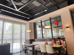 -煲王粤菜餐厅(中侨中心店)