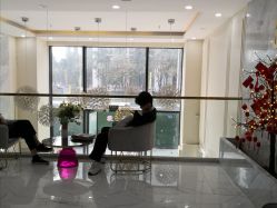 -3AM HAIR SALON染发接发